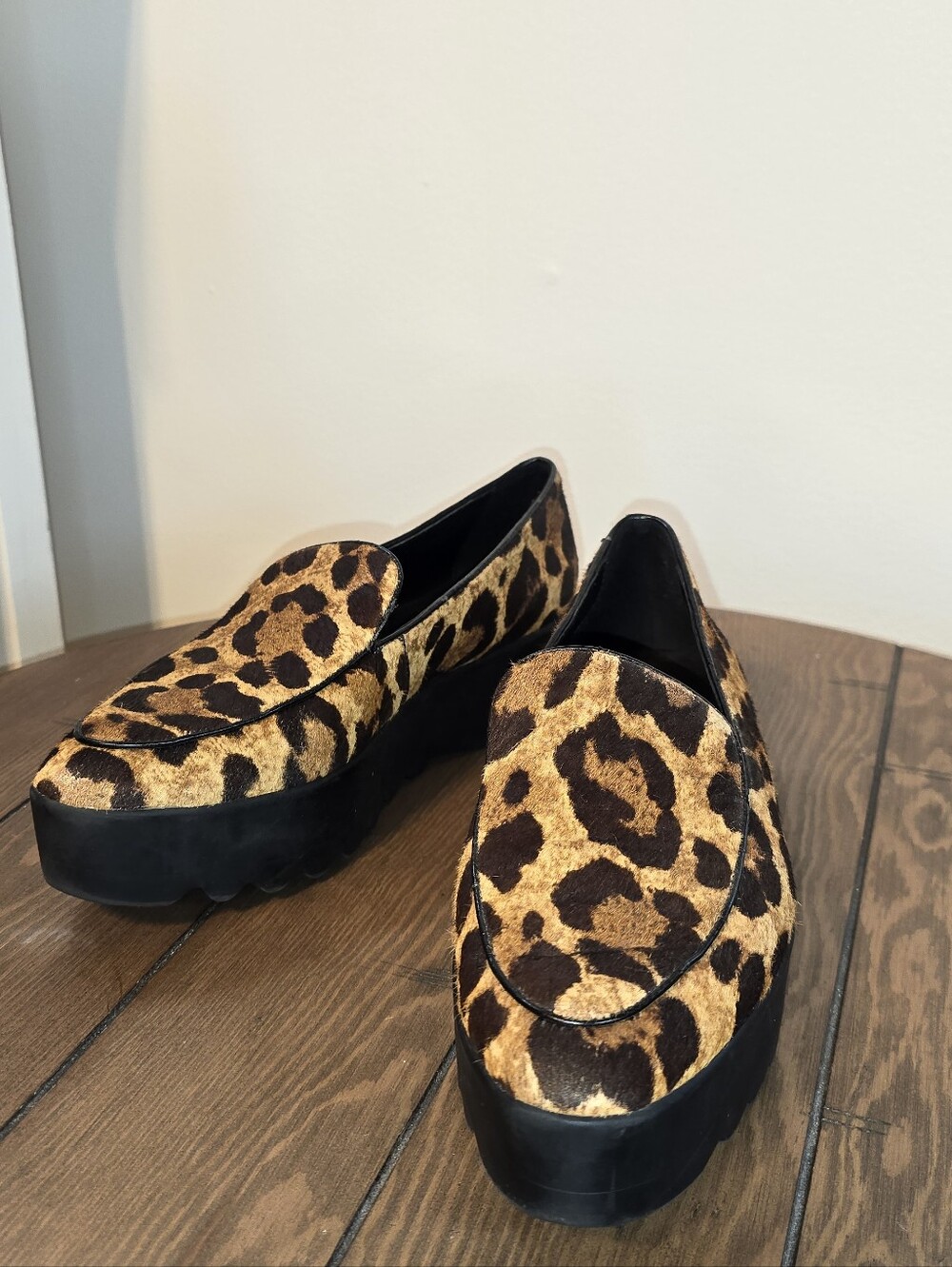 Donna Karen Cheetah Platform Loafers Women's Size 7